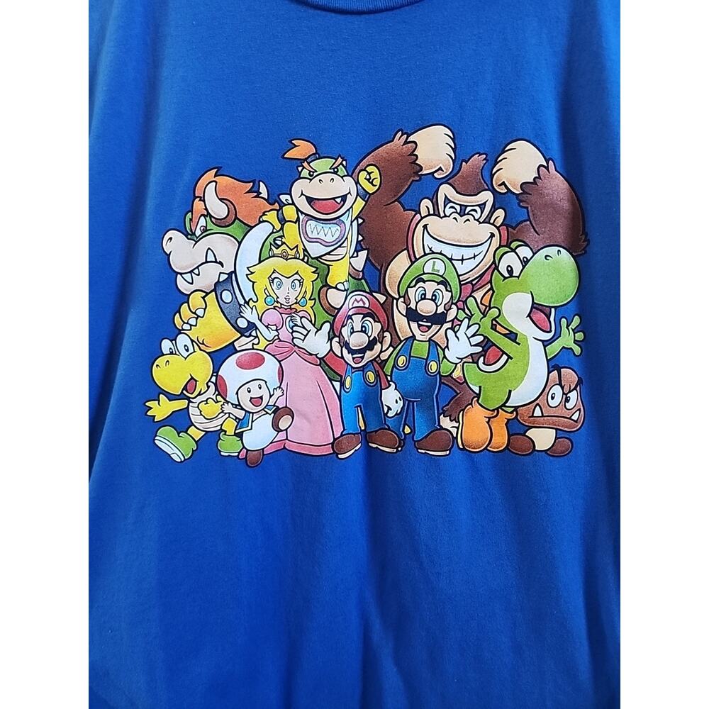 Super Mario Blue Medium T-shirt Nintendo Atari Video Game NES Arcade Game Cube